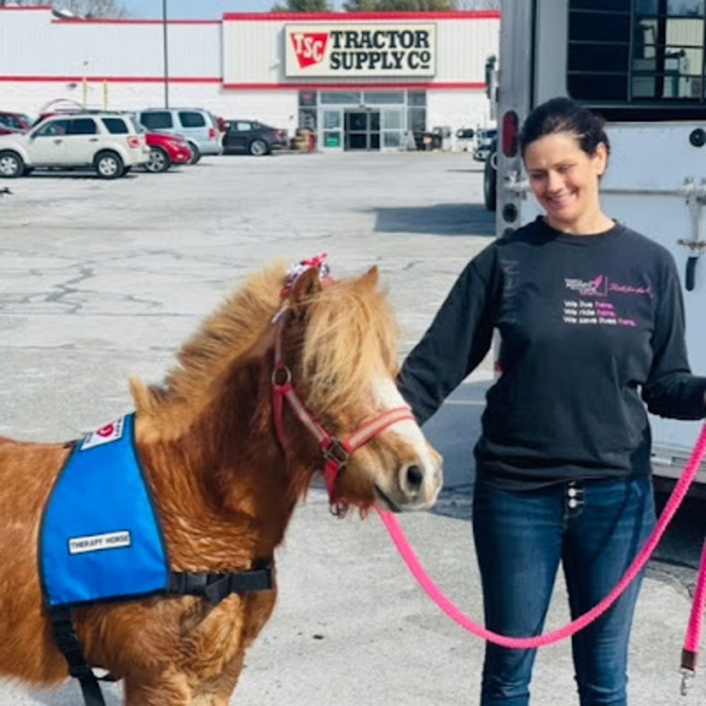 Meet your Posher, Loree